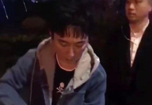 王思聪爆料炒饭视频大全,美食界的“网红”诞生记